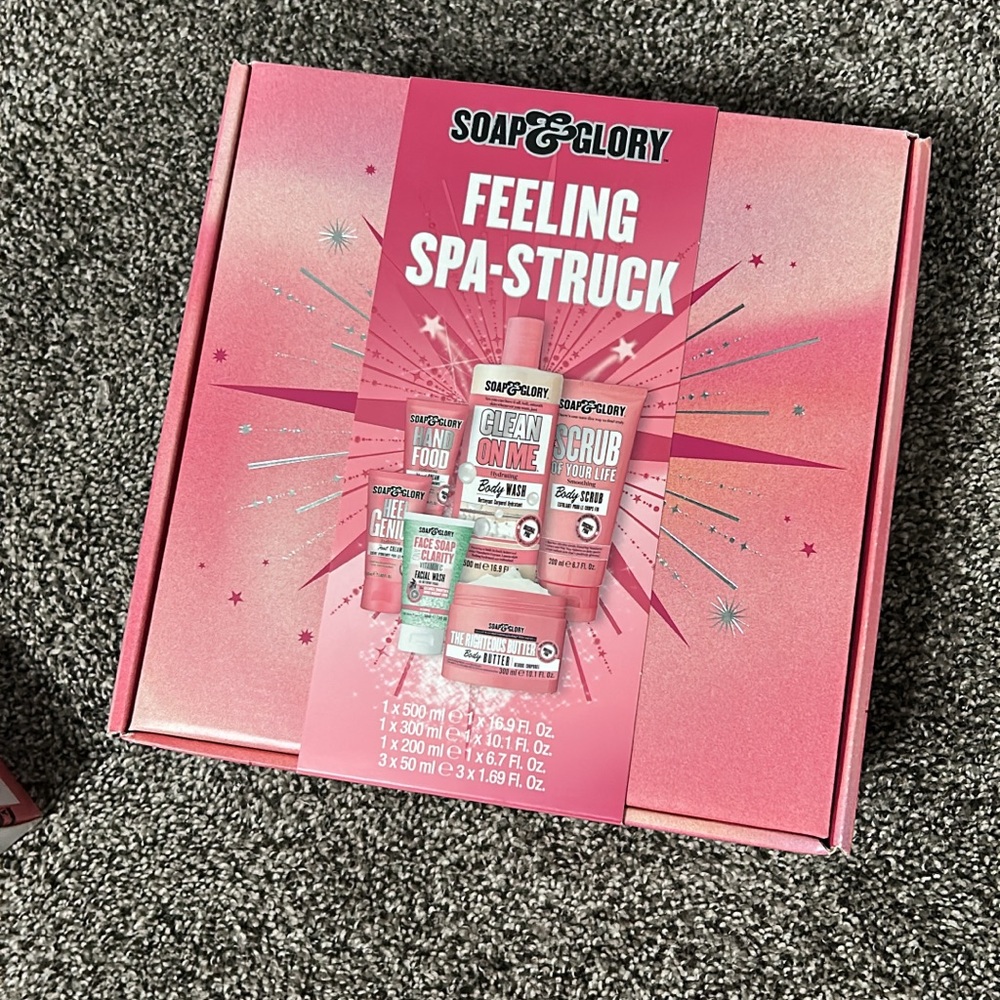 Soap & Glory Pink Spa Gift Set